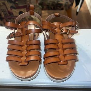 Girls sandals